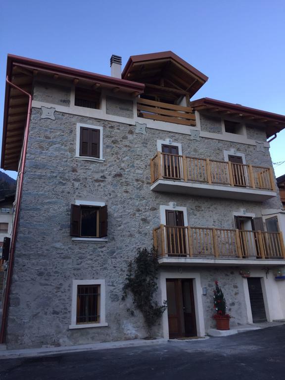 Residenza Imm.R Apartman Spiazzo Kültér fotó